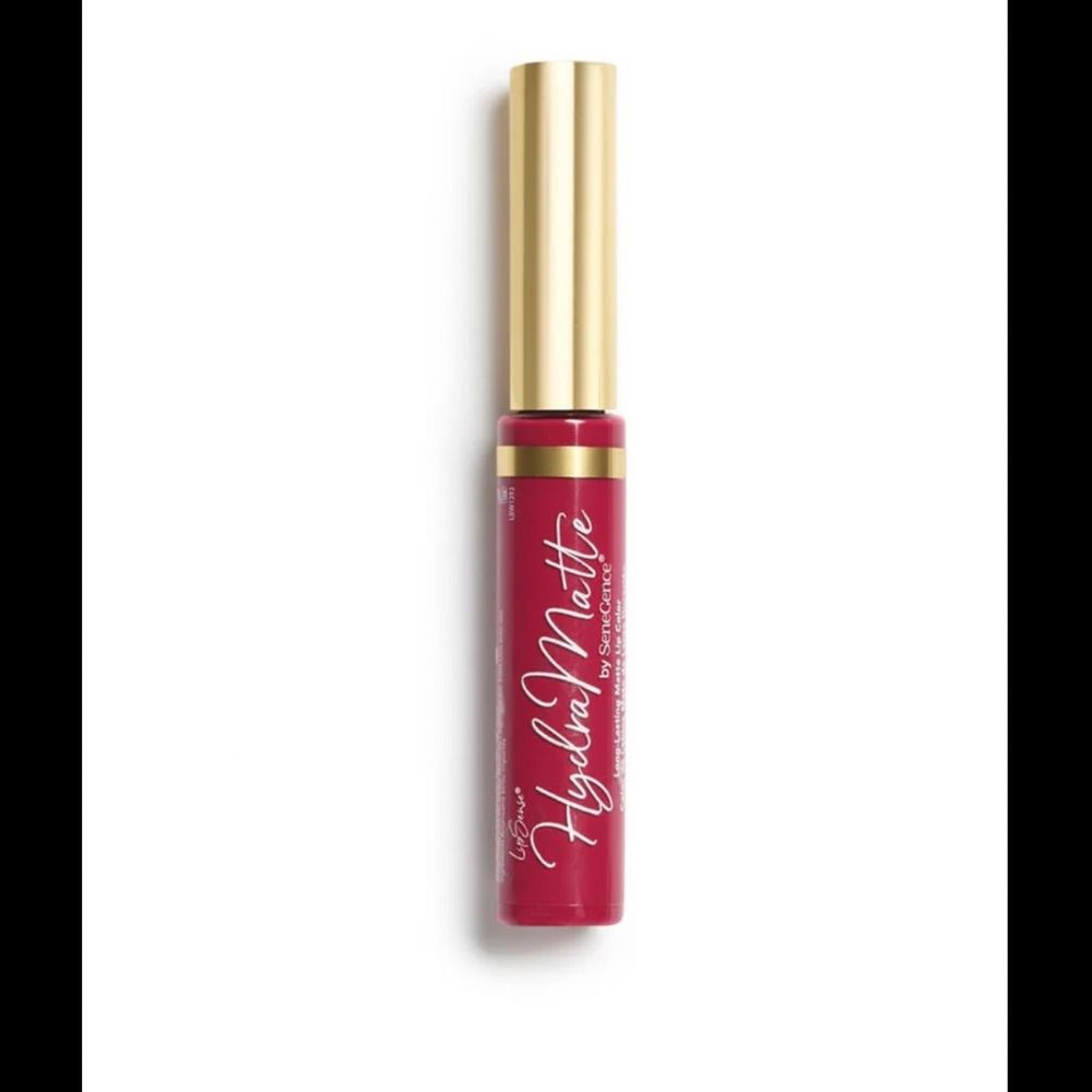 Senegence LipSense HydraMatte Long Lasting Matte Lip Color in RICH RUBY !!